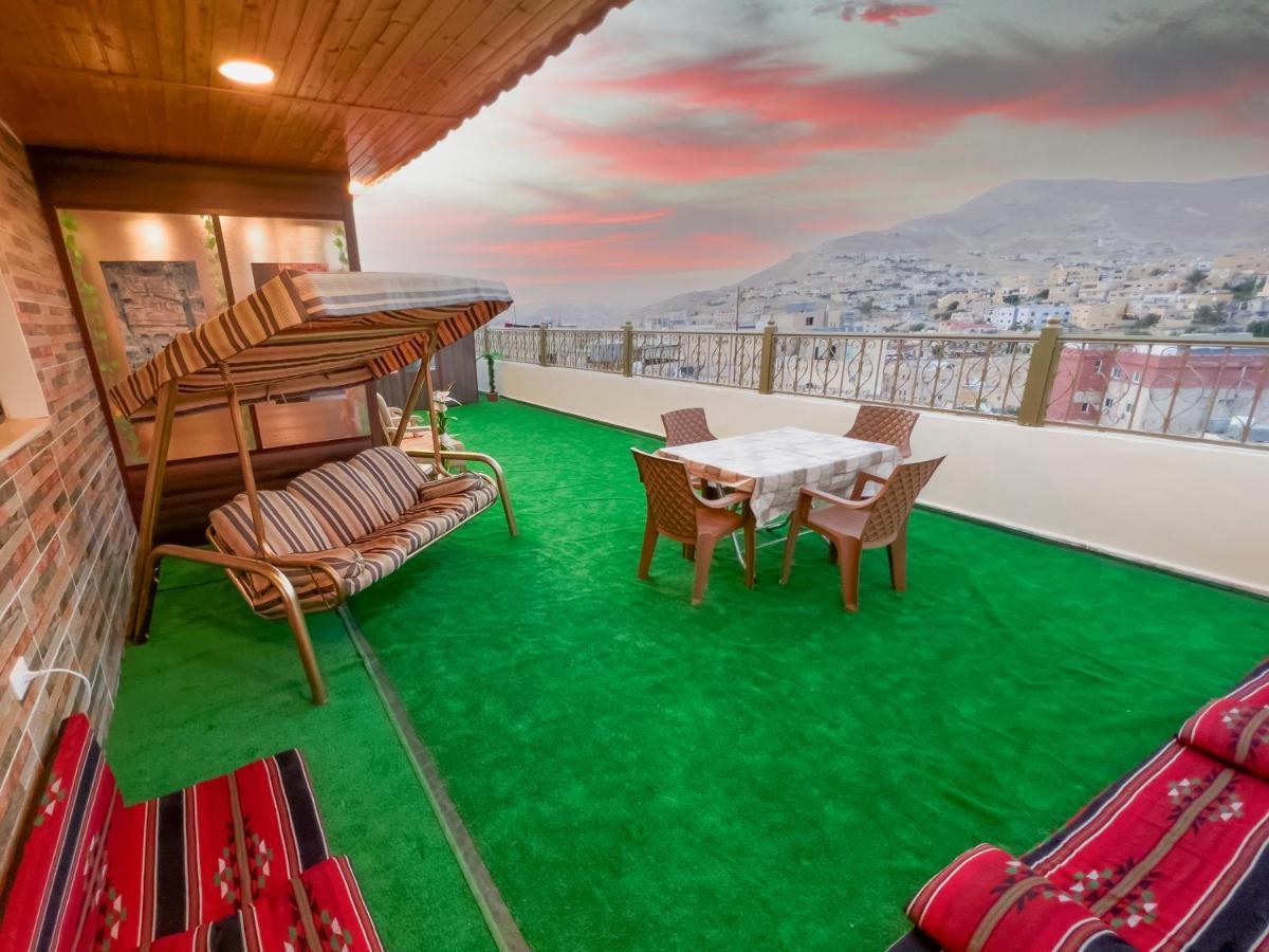 Appartamento Petra Royal House Wadi Musa Esterno foto