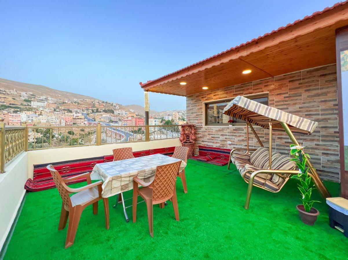 Appartamento Petra Royal House Wadi Musa Esterno foto